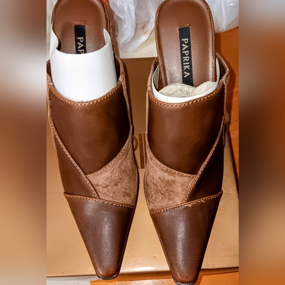 Paprika Pointed Toe Patchwork Mules~Women's Size 8 - Picture 2 of 6